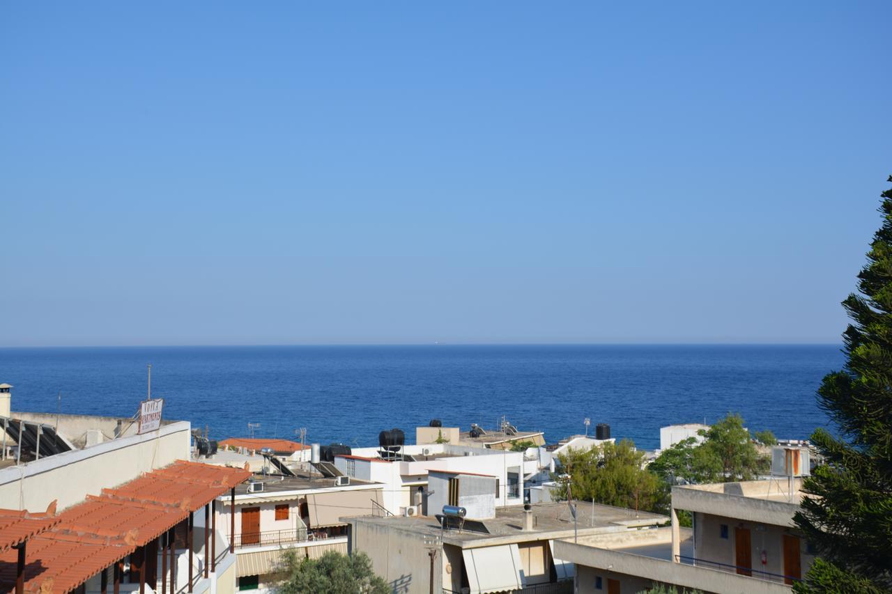 Voula Apartments Agia Marina  Exterior photo